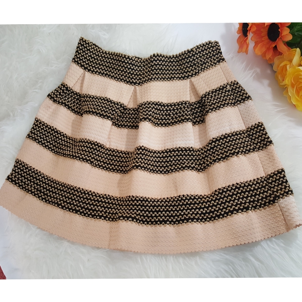 Io're skirt Sz L